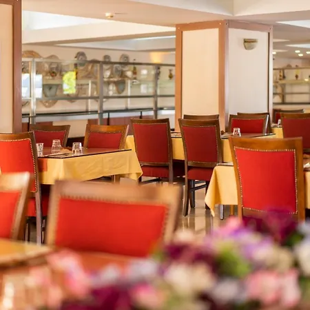 ホテル Esra And Family