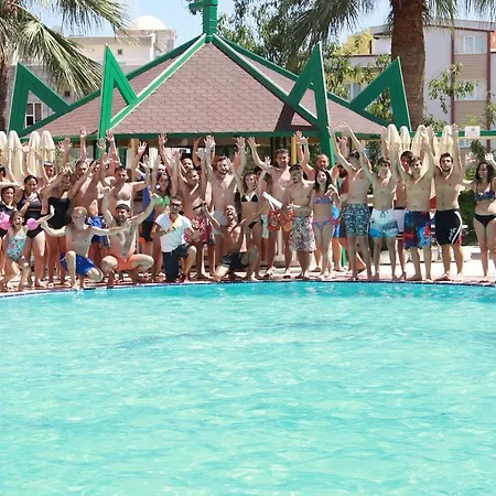 Hotell Esra And Family 3*