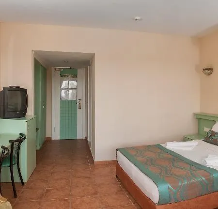 Esra And Family Hotell Didim