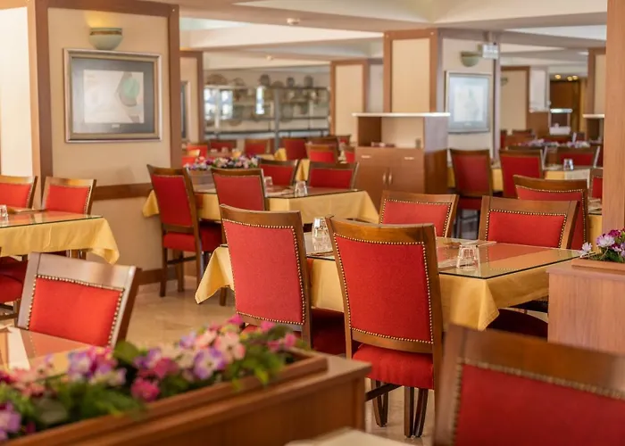 Esra And Family Hotel Didim