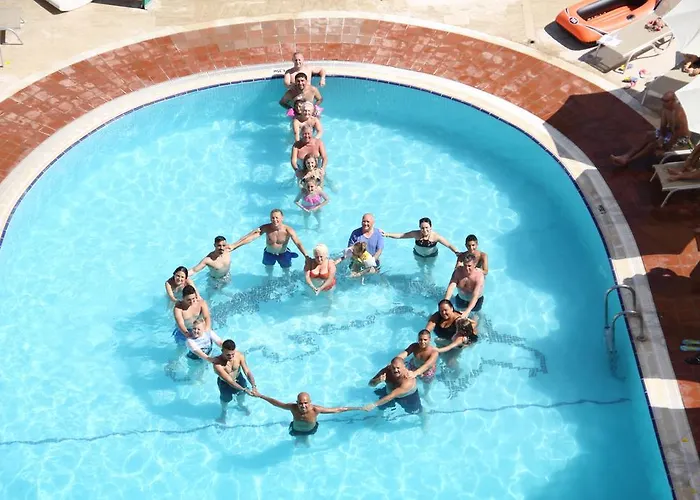 Hotel Esra And Family 3*