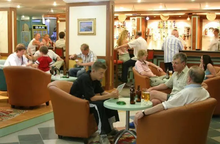 Esra And Family Didim