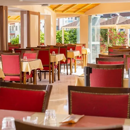 Esra And Family 3* Дидим