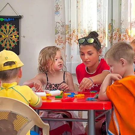 Esra And Family Hotel 3*