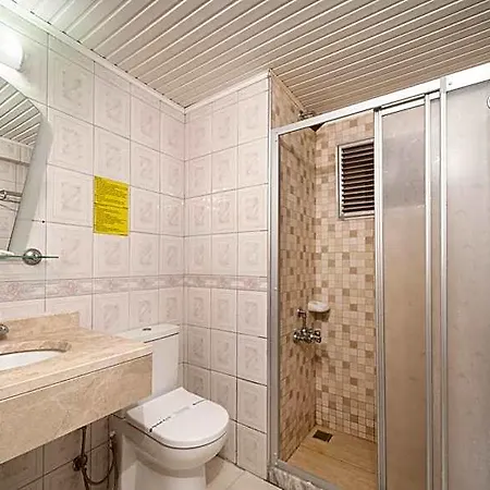 Esra And Family Hotel Didim