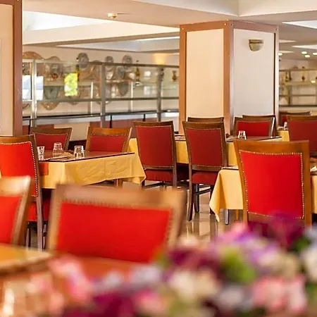 Hotel Esra And Family Didim