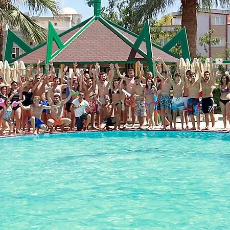 Esra And Family 3* Didim