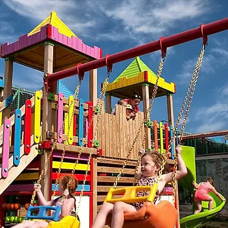 Esra And Family 3* ديديم