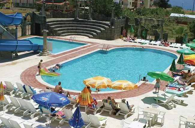 Esra And Family Didim