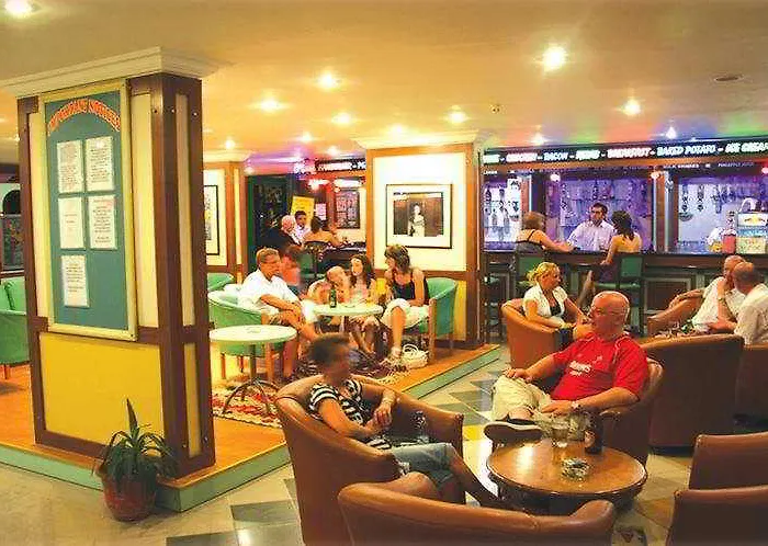 Esra And Family Hotel Didim