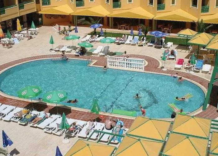 Esra And Family Hotel Didim