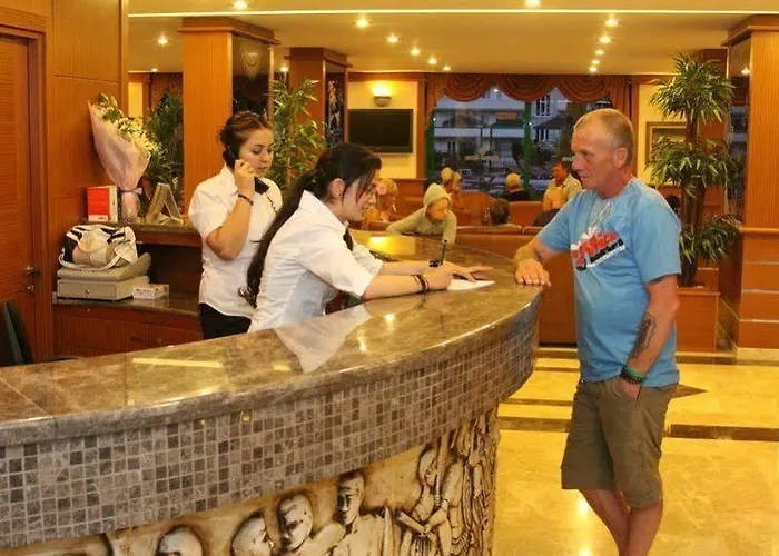 Esra And Family דידים